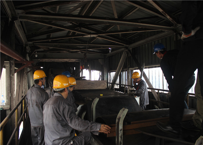 Vulcanización caliente de la planta siderúrgica de la banda transportadora, máquina de vulcanización 16° de la banda transportadora