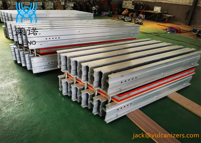 Light Model Heating Element Conveyor Belt Vulcanizer for Curing Temperature 145-199 Degree and Temperature Range 0-200C